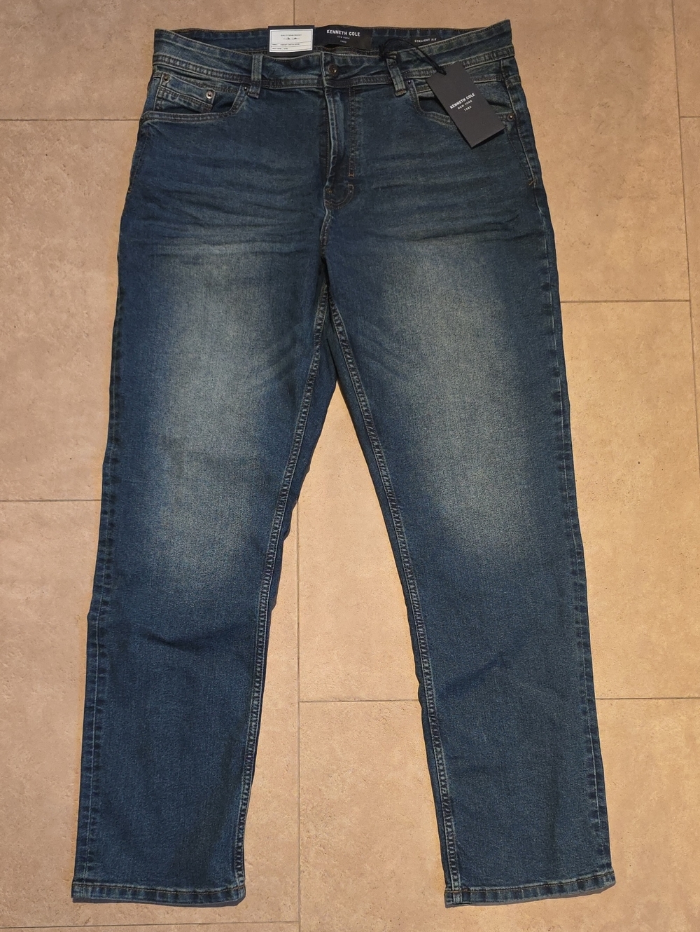 Kenneth Cole Men's Blue Relaxed Straight Fit Jeans. Size 36x32